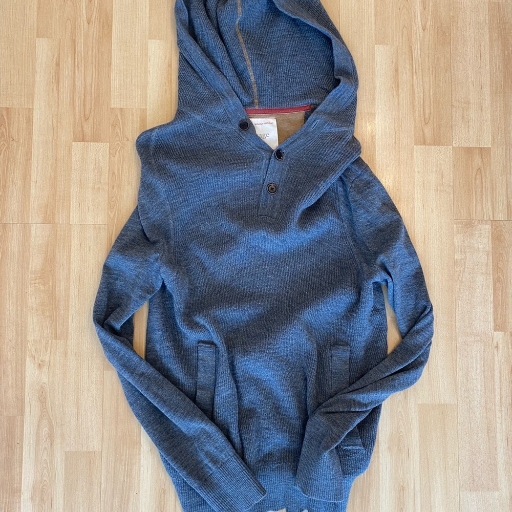 Banana republic sweater